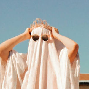 Meet your Posher, Isabell